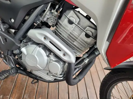HONDA-XRE 300-2015