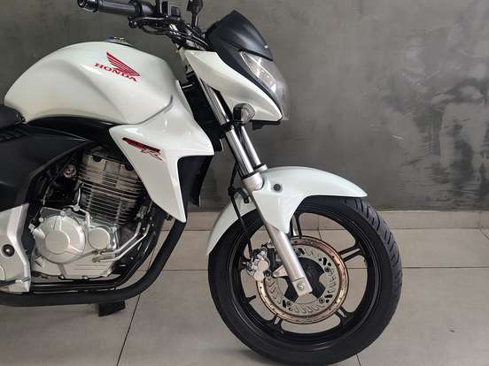 HONDA-CB 300R-2013