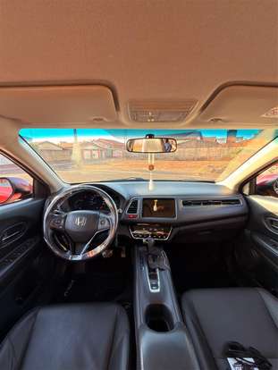 HONDA-HR-V-2017