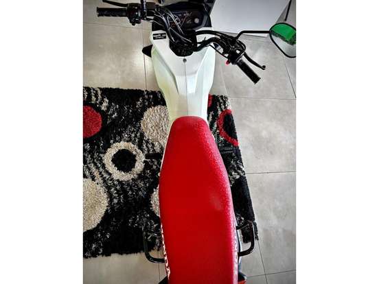 HONDA-POP 110i ES-2026