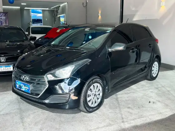 HYUNDAI HB20 1.0 COMFORT 12V FLEX 4P MANUAL HYUNDAI HB20 1.0 COMFORT 12V FLEX 4P MANUAL