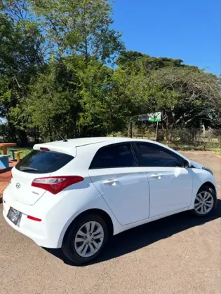 HYUNDAI HB20 1.0 COMFORT 12V FLEX 4P MANUAL HYUNDAI HB20 1.0 COMFORT 12V FLEX 4P MANUAL