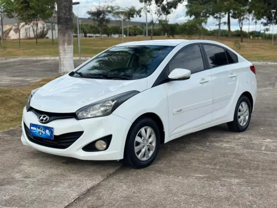 HYUNDAI HB20S 1.6 COMFORT PLUS 16V FLEX 4P AUTOMÁTICO HYUNDAI HB20S 1.6 COMFORT PLUS 16V FLEX 4P AUTOMÁTICO