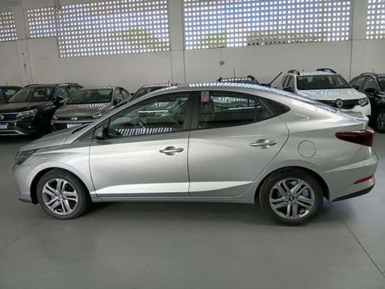 HYUNDAI-HB20S-2024