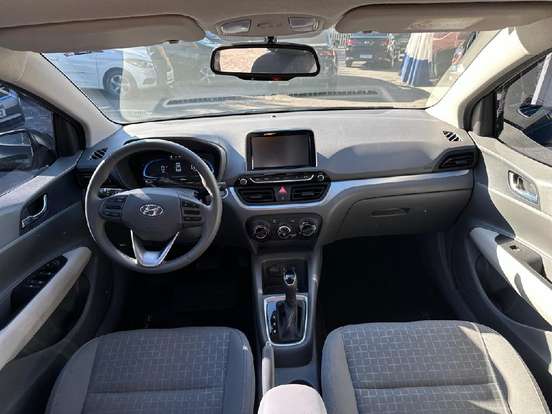 HYUNDAI-HB20S-2023