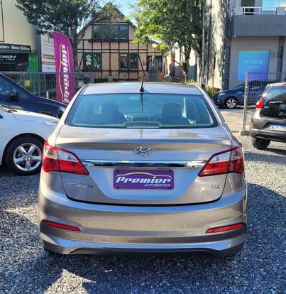 HYUNDAI-HB20S-2017