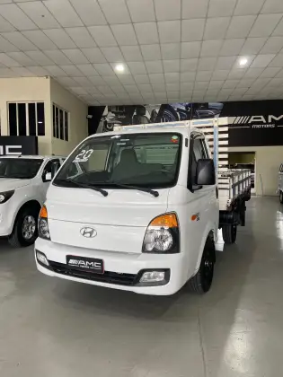 HYUNDAI HR 2.5 LONGO SEM CAÇAMBA 4X2 16V 130CV TURBO INTERCOOLER DIESEL 2P MANUAL