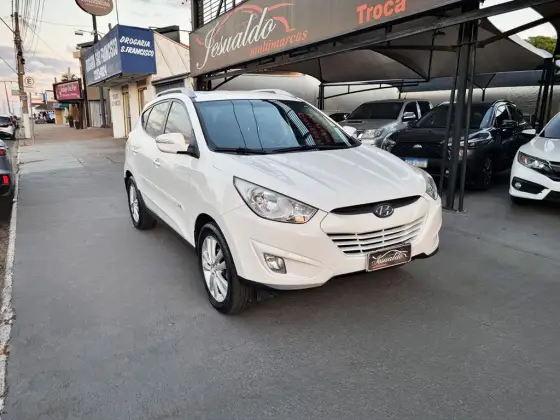HYUNDAI IX35 2.0 MPFI GLS 16V FLEX 4P AUTOMÁTICO HYUNDAI IX35 2.0 MPFI GLS 16V FLEX 4P AUTOMÁTICO