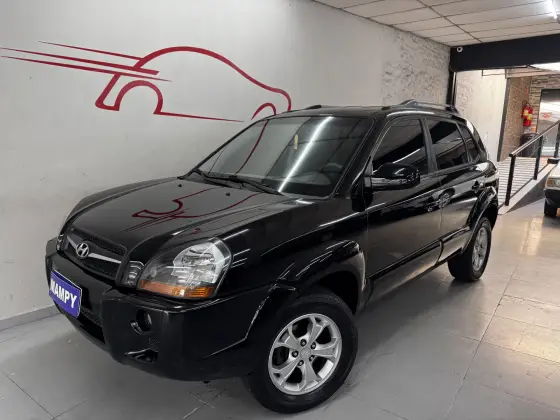 HYUNDAI TUCSON 2.0 MPFI GLS 16V 143CV 2WD GASOLINA 4P AUTOMÁTICO HYUNDAI TUCSON 2.0 MPFI GLS 16V 143CV 2WD GASOLINA 4P AUTOMÁTICO