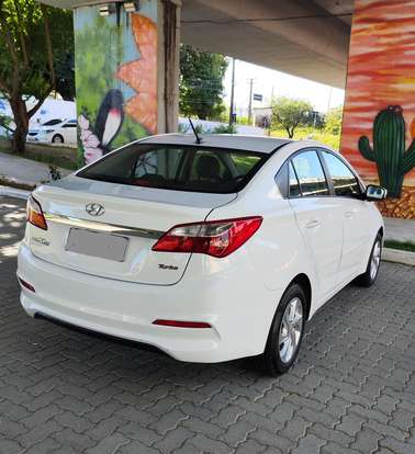 HYUNDAI-HB20S-2018