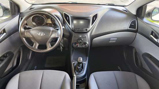 HYUNDAI-HB20S-2018