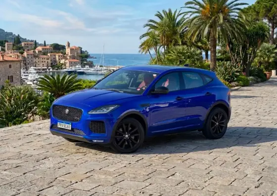 JAGUAR E-PACE 2.0 16V P300 GASOLINA R-DYNAMIC HSE AWD AUTOMÁTICO JAGUAR E-PACE 2.0 16V P300 GASOLINA R-DYNAMIC HSE AWD AUTOMÁTICO