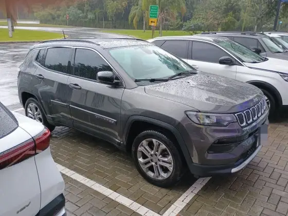 JEEP COMPASS 1.3 T270 TURBO FLEX LONGITUDE AT6 JEEP COMPASS 1.3 T270 TURBO FLEX LONGITUDE AT6