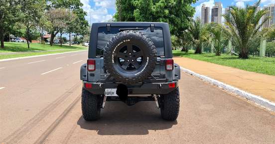 JEEP-WRANGLER-2013