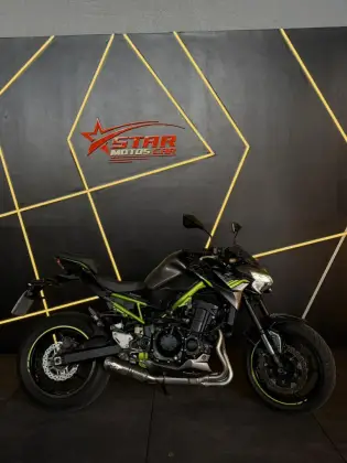 KAWASAKI Z900 KAWASAKI Z900