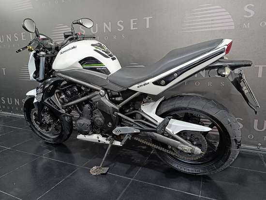 KAWASAKI-ER-6N ABS-2011