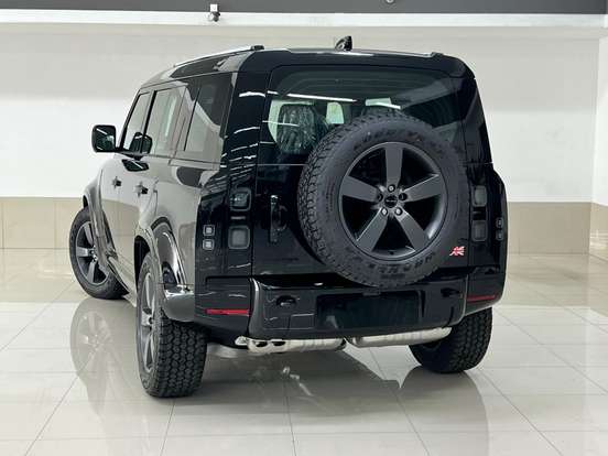 LAND ROVER-DEFENDER-3.0 D350 TURBO DIESEL MHEV 110 X-DYNAMIC HSE AWD AUTOMÁTICO LAND ROVER-DEFENDER-2026