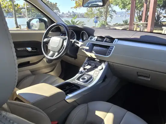 LAND ROVER-RANGE ROVER EVOQUE-2.0 PURE TECH 4WD 16V GASOLINA 4P AUTOMÁTICO LAND ROVER-RANGE ROVER EVOQUE-2014