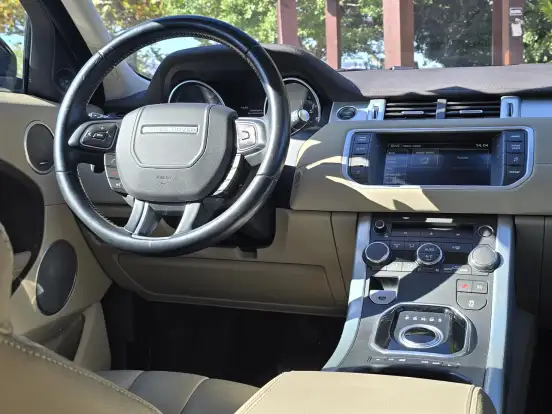 LAND ROVER-RANGE ROVER EVOQUE-2.0 PURE TECH 4WD 16V GASOLINA 4P AUTOMÁTICO LAND ROVER-RANGE ROVER EVOQUE-2014