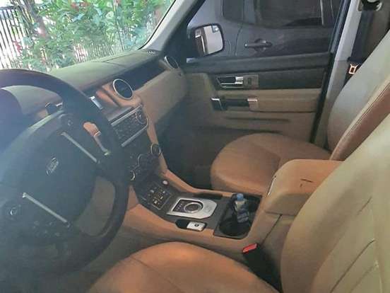LAND ROVER-DISCOVERY 4-3.0 S 4X4 V6 24V BI-TURBO DIESEL 4P AUTOMÁTICO LAND ROVER-DISCOVERY 4-2013