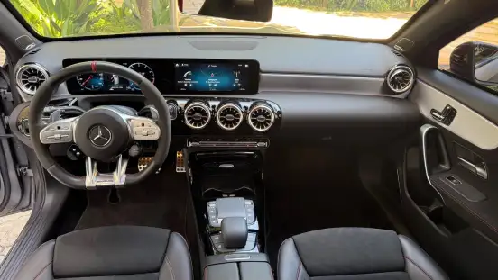 MERCEDES-BENZ-A 45 AMG-2021