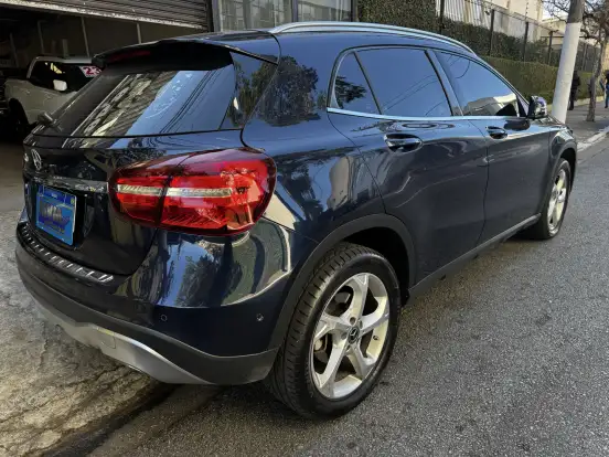 MERCEDES-BENZ-GLA 200-1.6 CGI FLEX ADVANCE 7G-DCT MERCEDES-BENZ-GLA 200-2017