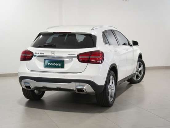 MERCEDES-BENZ-GLA 200-1.6 CGI FLEX ADVANCE 7G-DCT MERCEDES-BENZ-GLA 200-2019