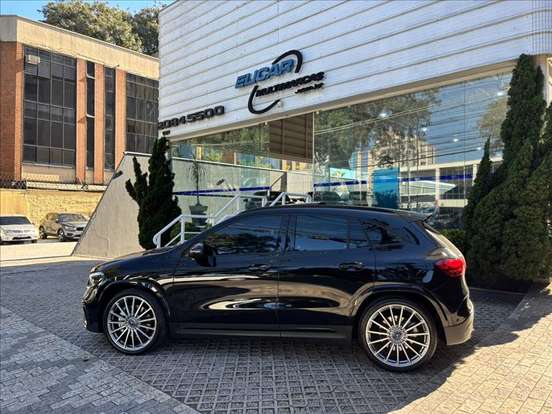 MERCEDES-BENZ-GLA 35 AMG-2.0 MHEV 4MATIC SPEEDSHIFT MERCEDES-BENZ-GLA 35 AMG-2024