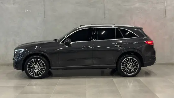 MERCEDES-BENZ GLC 300 2.0 MHEV AMG LINE 4MATIC 9G-TRONIC MERCEDES-BENZ GLC 300 2.0 MHEV AMG LINE 4MATIC 9G-TRONIC