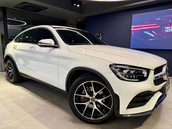 MERCEDES-BENZ GLC 300 2.0 CGI GASOLINA COUPÉ AMG LINE 4MATIC 9G-TRONIC