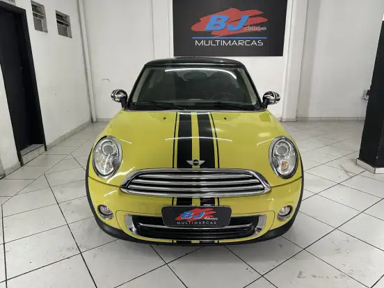 MINI-COOPER-2010