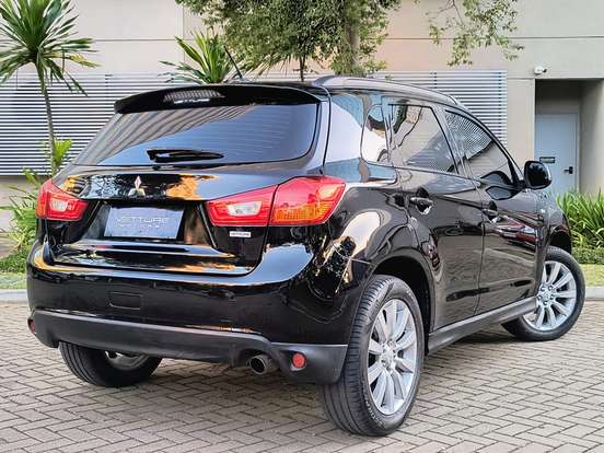 MITSUBISHI-ASX-2016