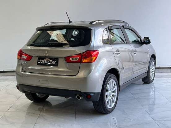 MITSUBISHI-ASX-2013