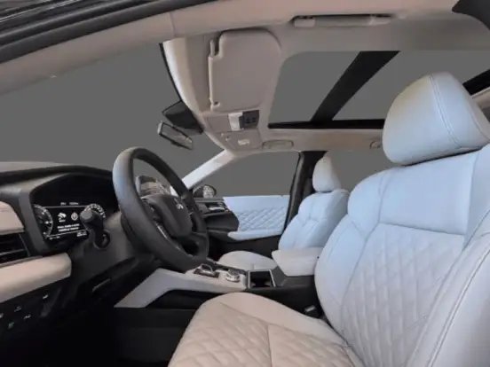 MITSUBISHI-OUTLANDER-2025