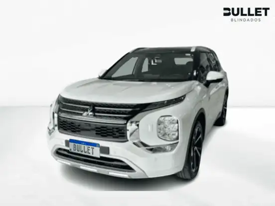 MITSUBISHI-OUTLANDER-2025