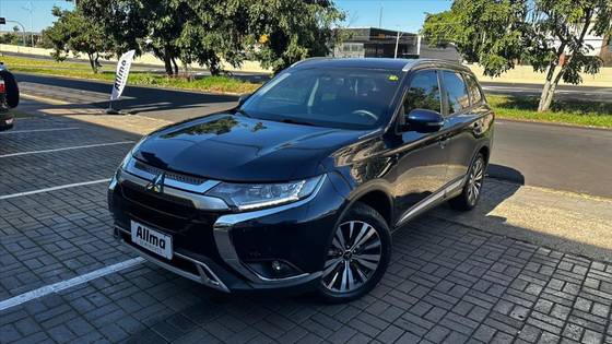MITSUBISHI OUTLANDER 2.0 MIVEC GASOLINA HPE AUTOMÁTICO