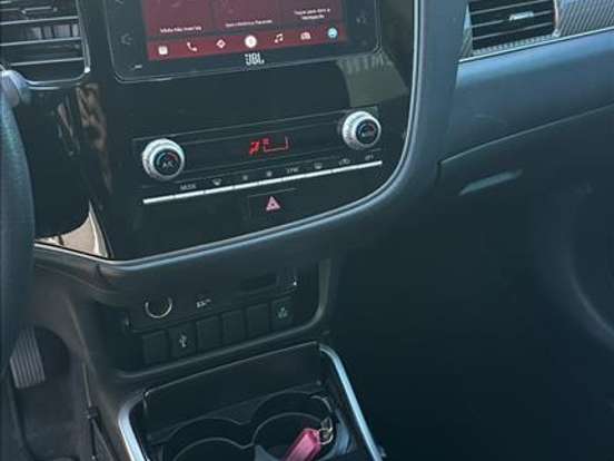 MITSUBISHI-OUTLANDER-2.0 MIVEC GASOLINA HPE AUTOMÁTICO MITSUBISHI-OUTLANDER-2021