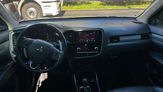 MITSUBISHI-OUTLANDER-2.0 MIVEC GASOLINA HPE AUTOMÁTICO MITSUBISHI-OUTLANDER-2021