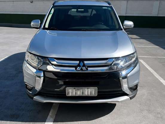 MITSUBISHI-OUTLANDER-2.0 16V GASOLINA 4P AUTOMÁTICO MITSUBISHI-OUTLANDER-2016