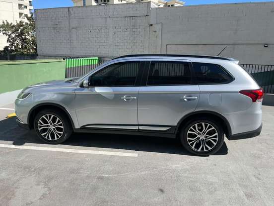 MITSUBISHI-OUTLANDER-2.0 16V GASOLINA 4P AUTOMÁTICO MITSUBISHI-OUTLANDER-2016