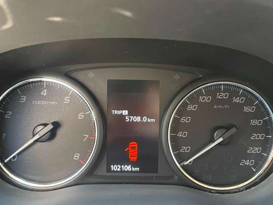 MITSUBISHI-OUTLANDER-2.0 16V GASOLINA 4P AUTOMÁTICO MITSUBISHI-OUTLANDER-2016