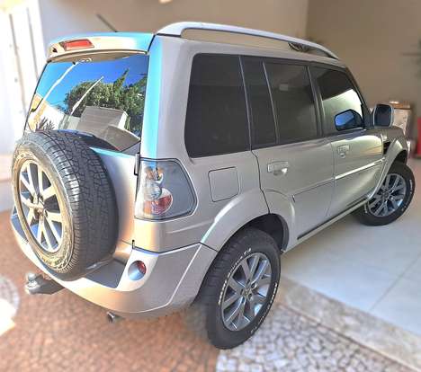 MITSUBISHI-PAJERO TR4-2013