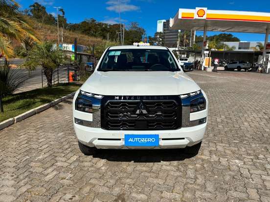 MITSUBISHI-TRITON-2.4 BITURBO DIESEL CD HPE-S 4X4 AUTOMÁTICO MITSUBISHI-TRITON-2025