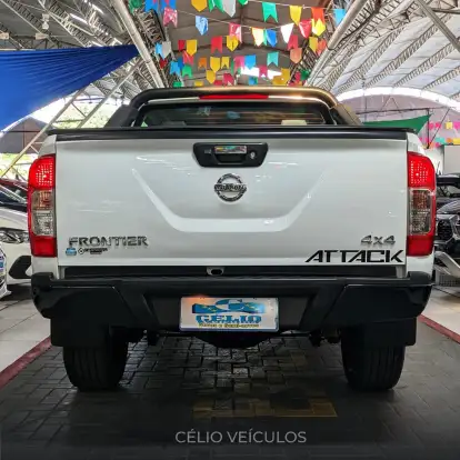 NISSAN-FRONTIER-2.3 16V TURBO DIESEL ATTACK CD 4X4 AUTOMÁTICO NISSAN-FRONTIER-2020
