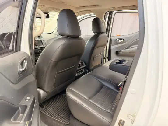 NISSAN-FRONTIER-2022