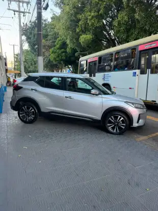 NISSAN-KICKS-2022