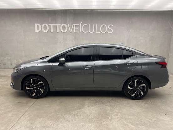 NISSAN-VERSA-2025