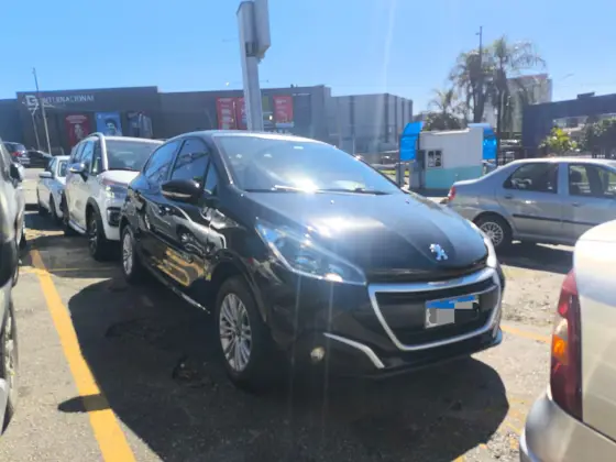 PEUGEOT 208 1.2 ALLURE 12V FLEX 4P MANUAL PEUGEOT 208 1.2 ALLURE 12V FLEX 4P MANUAL