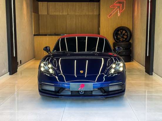 PORSCHE-718-2023