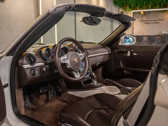 PORSCHE-BOXSTER-2010
